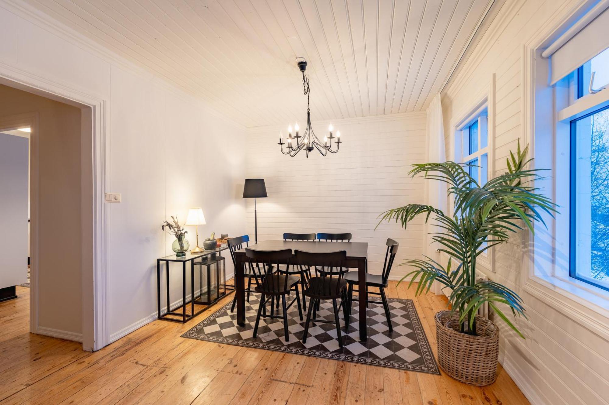 Day Dream Central Akureyri Three Bedroom Apt Extérieur photo