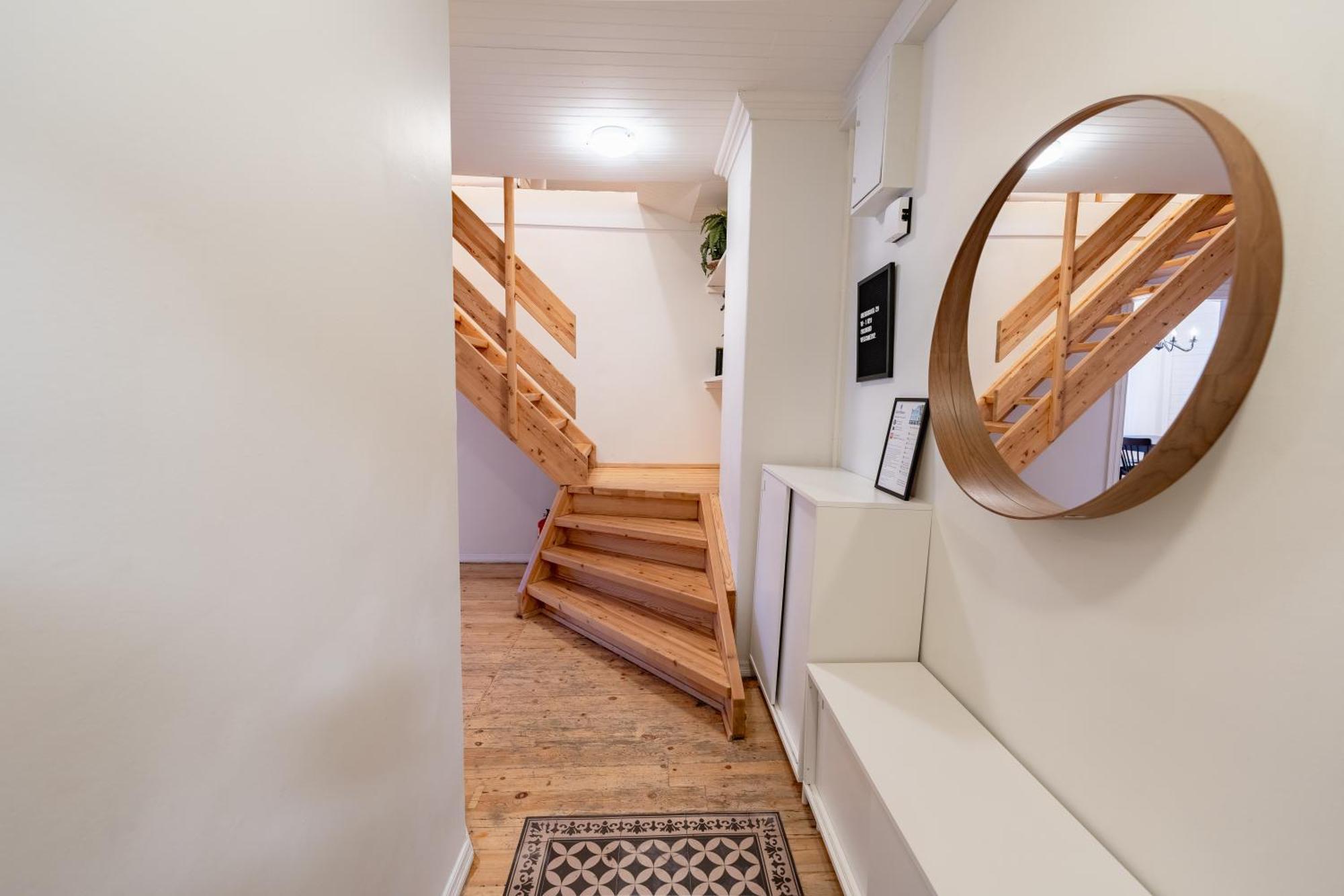 Day Dream Central Akureyri Three Bedroom Apt Extérieur photo