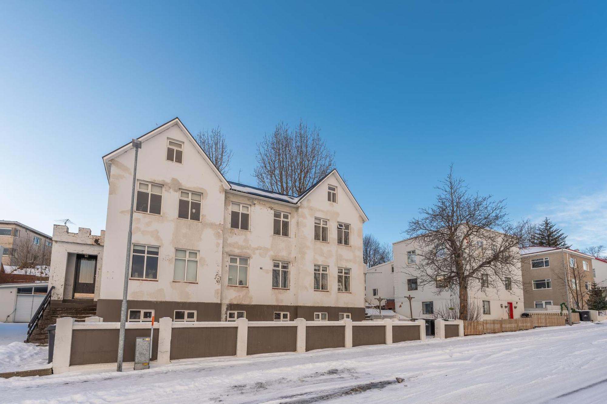 Day Dream Central Akureyri Three Bedroom Apt Extérieur photo